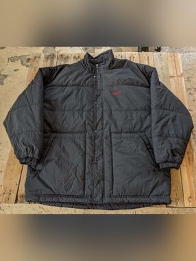 vintage '90s Nike Snapple puffer jacket  men's Size XL